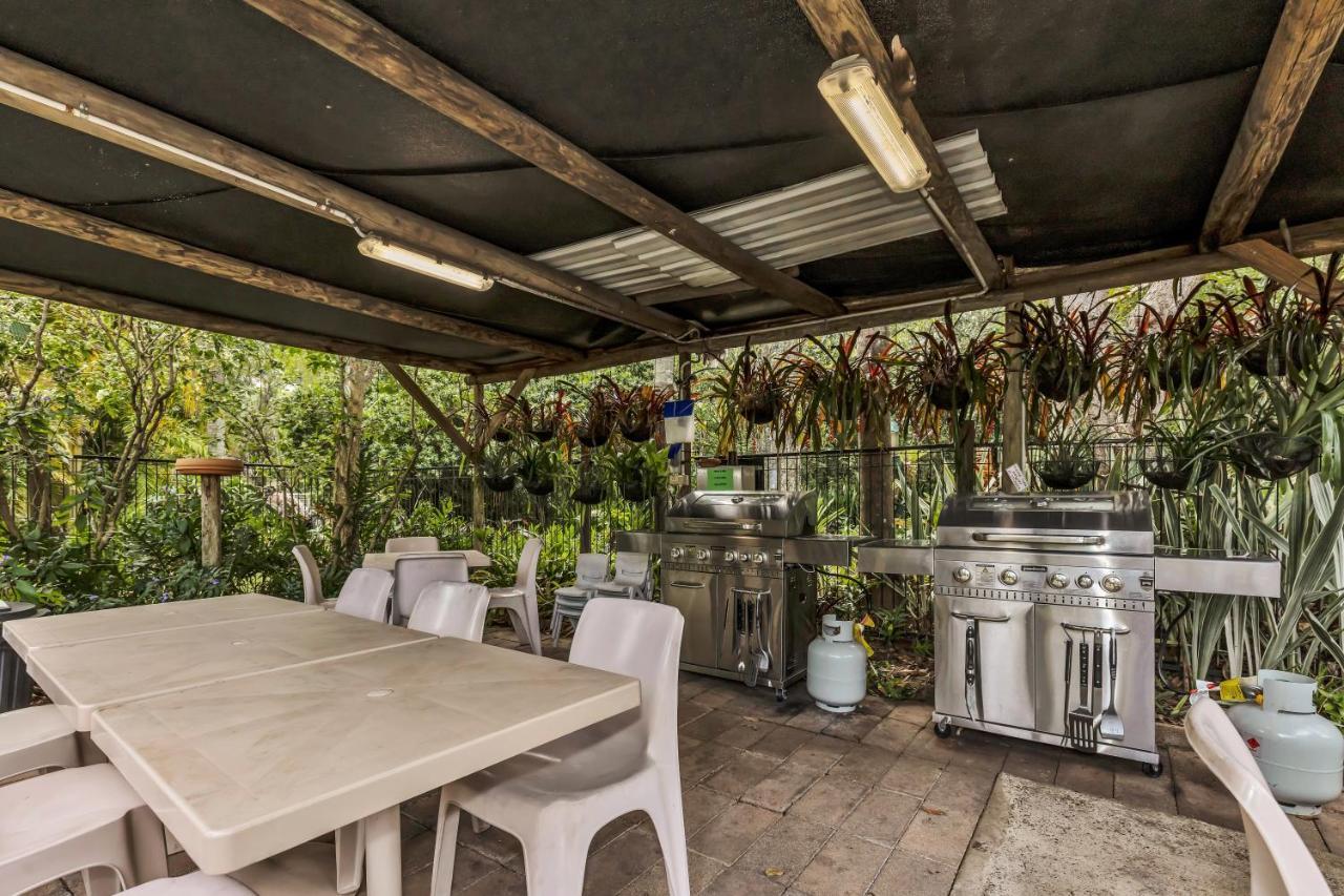 Balgal Beach Units Rollingstone Exterior foto